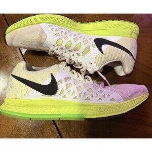 Size 9.5 - Nike Air Zoom Pegasus 31 White